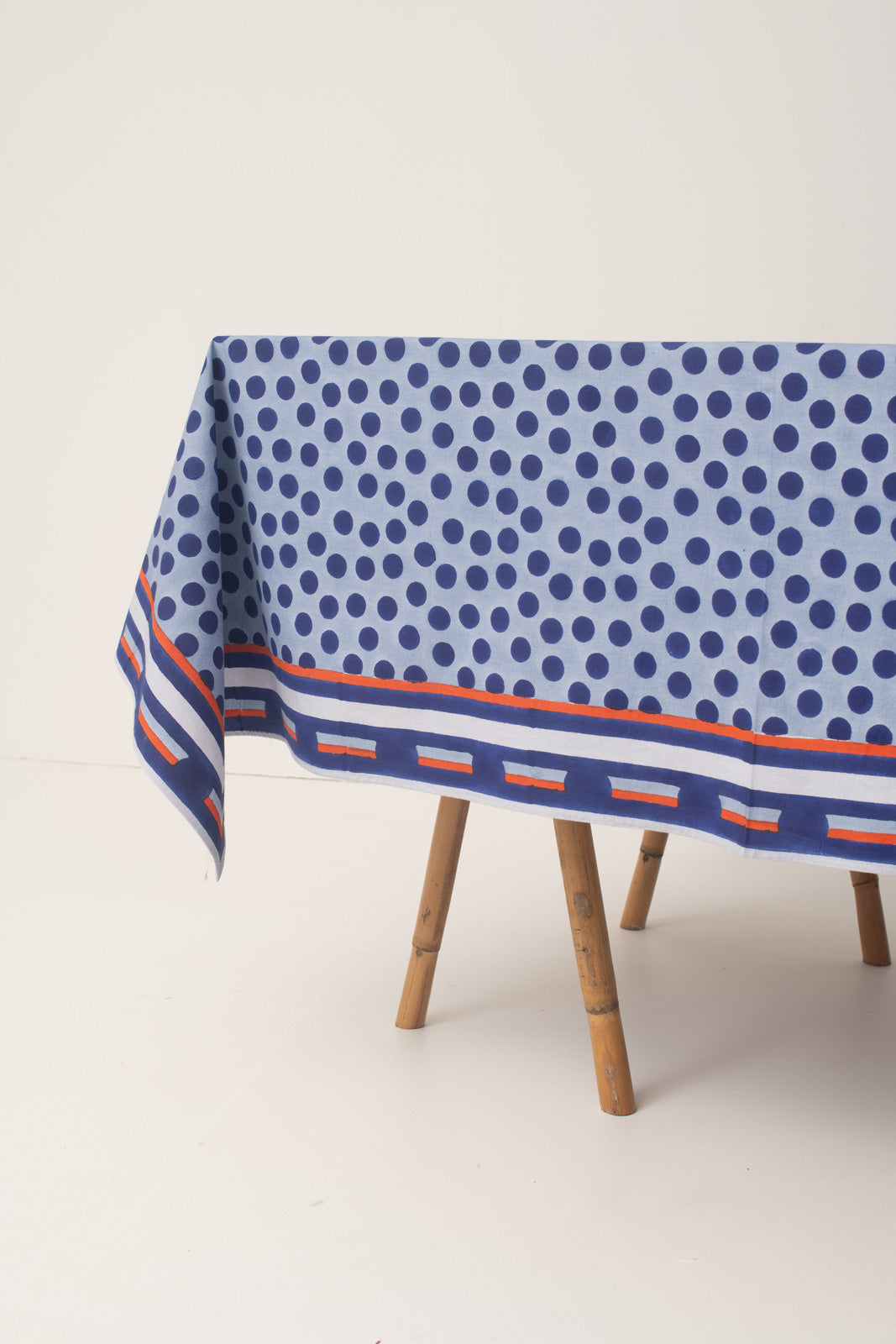Lacelle tablecloth